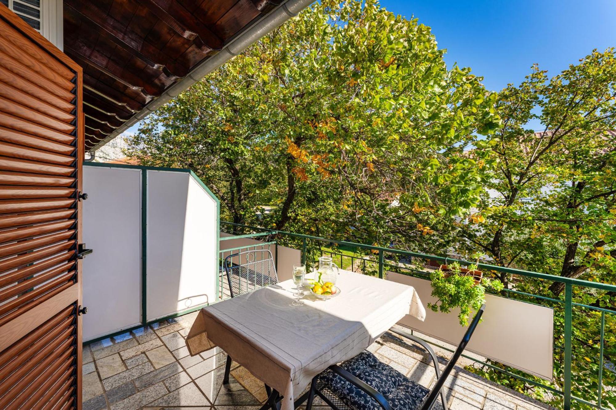 Apartments Adriana Стариград-Пакленица Екстериор снимка